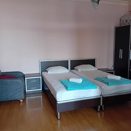 Apartment Chavchavadze 21 باتومي المظهر الخارجي الصورة