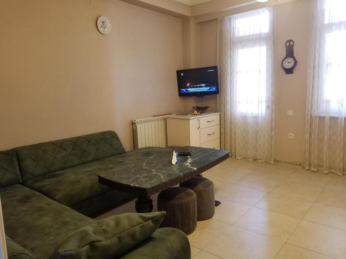 Apartment Chavchavadze 21 باتومي المظهر الخارجي الصورة